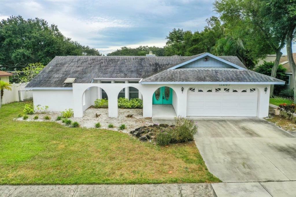 Property Photo:  11267 Tradewinds Boulevard  FL 33773 