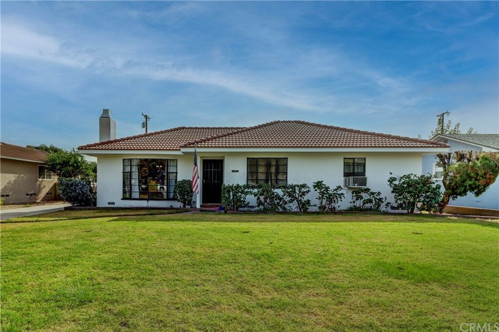 Property Photo:  733 W Granada Court  CA 91762 