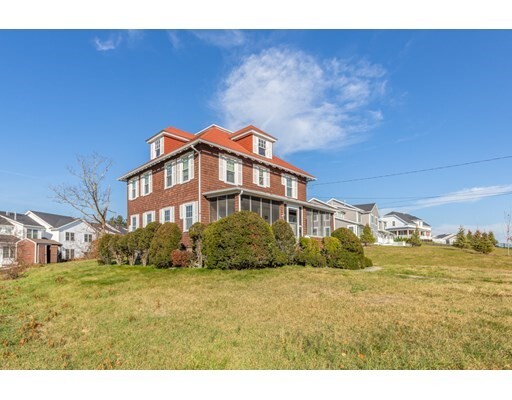 Property Photo: 305 Lexington St MA 01801