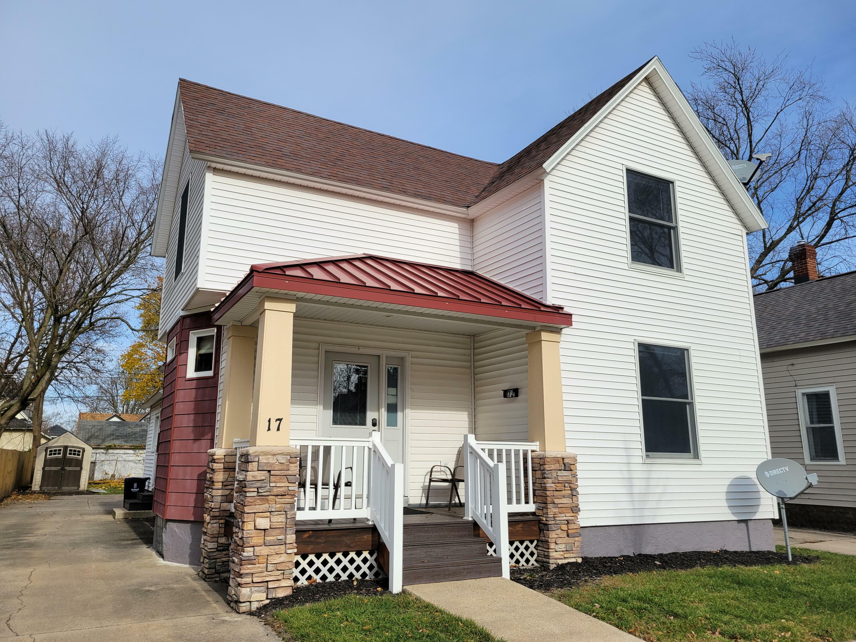 Property Photo: 17 E 18th Street MI 49423