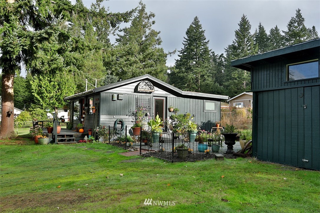 Property Photo: 3695 Lagoon View Drive WA 98253