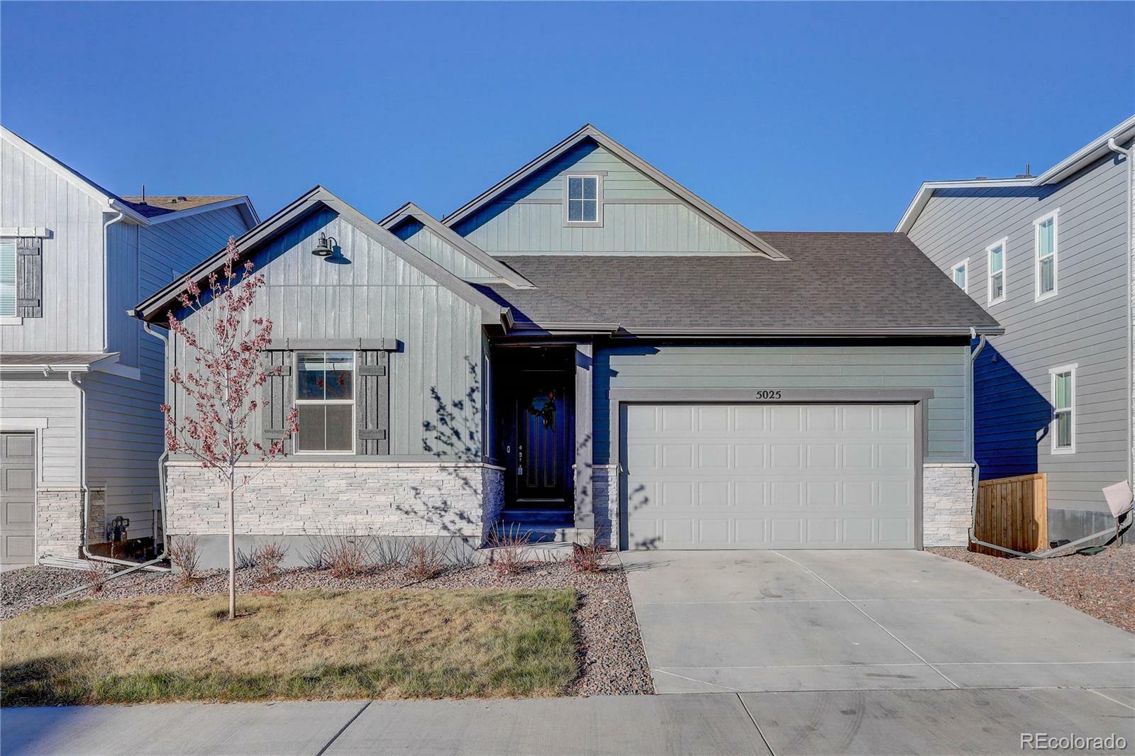 Property Photo:  5025 Coulee Trail  CO 80108 