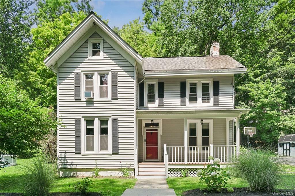 Property Photo:  47 Batten Road  NY 10520 