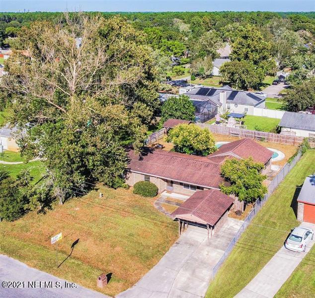 Property Photo:  7561 Springer Place  FL 32244 