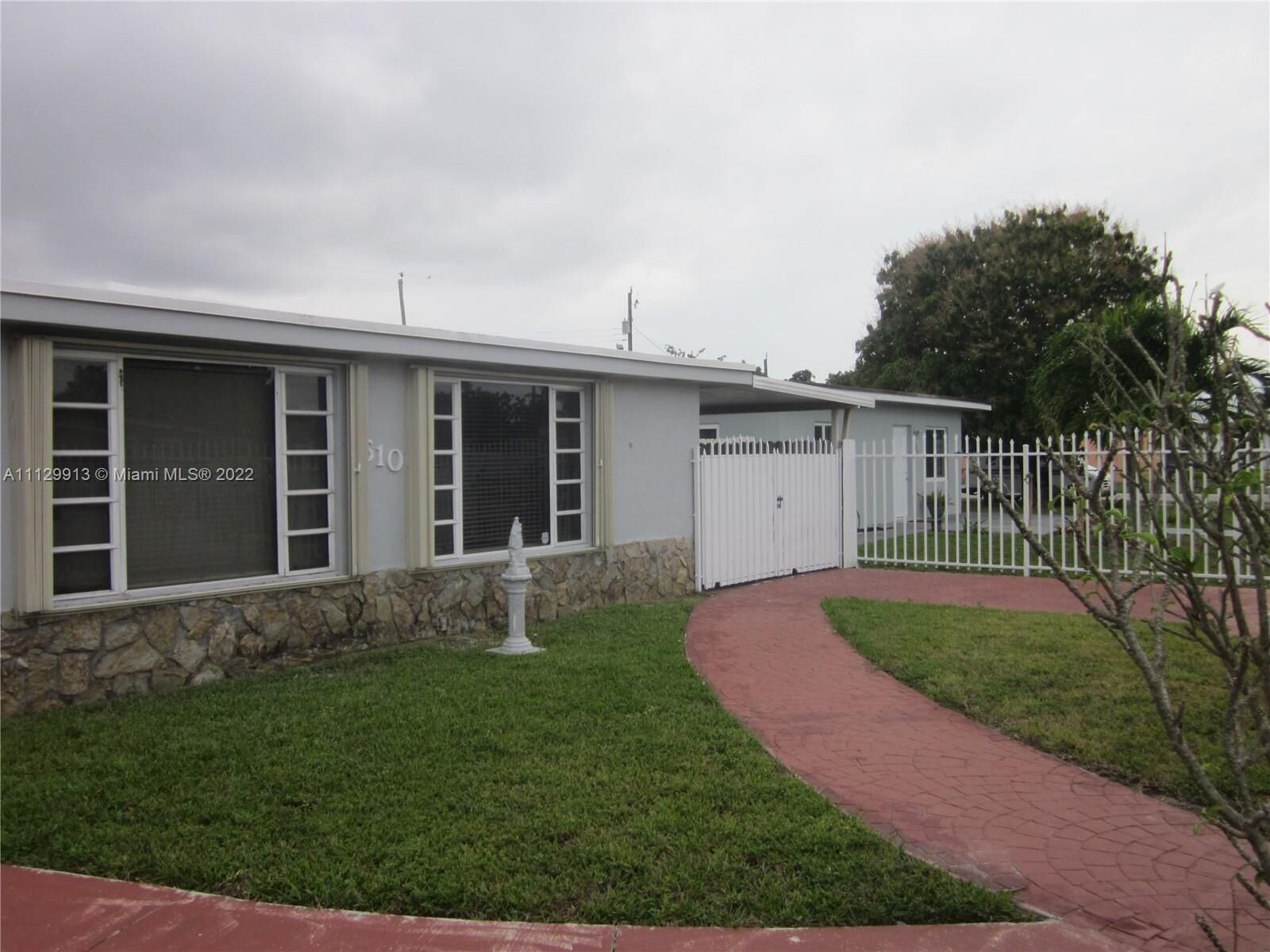 Property Photo: 510 E 47th St FL 33013