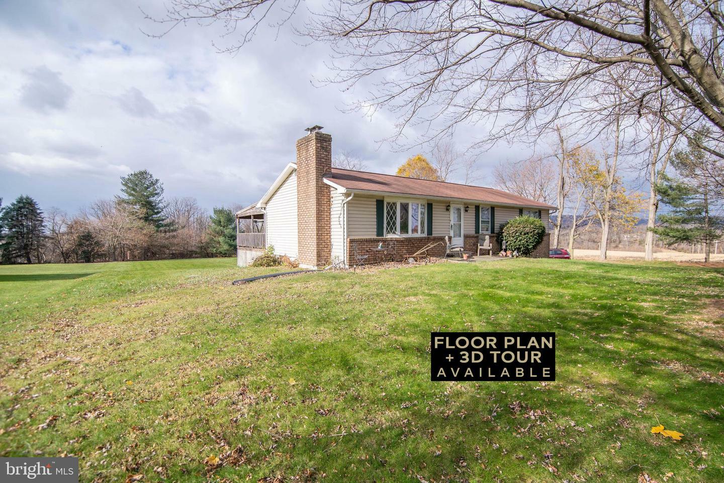 Property Photo:  1936 Yingling Drive  PA 17362 