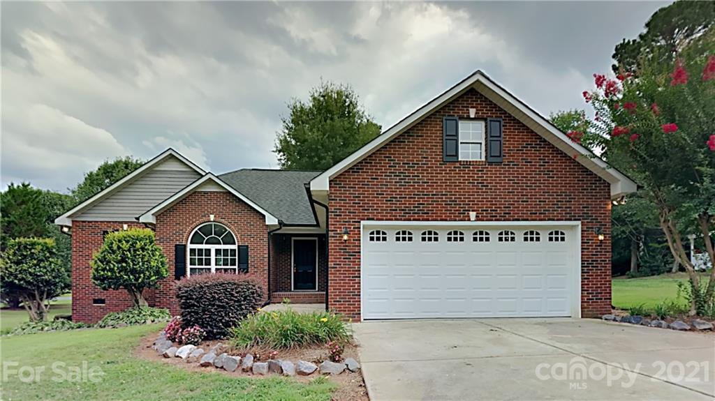 Property Photo: 6001 Bryant Lane NC 28173