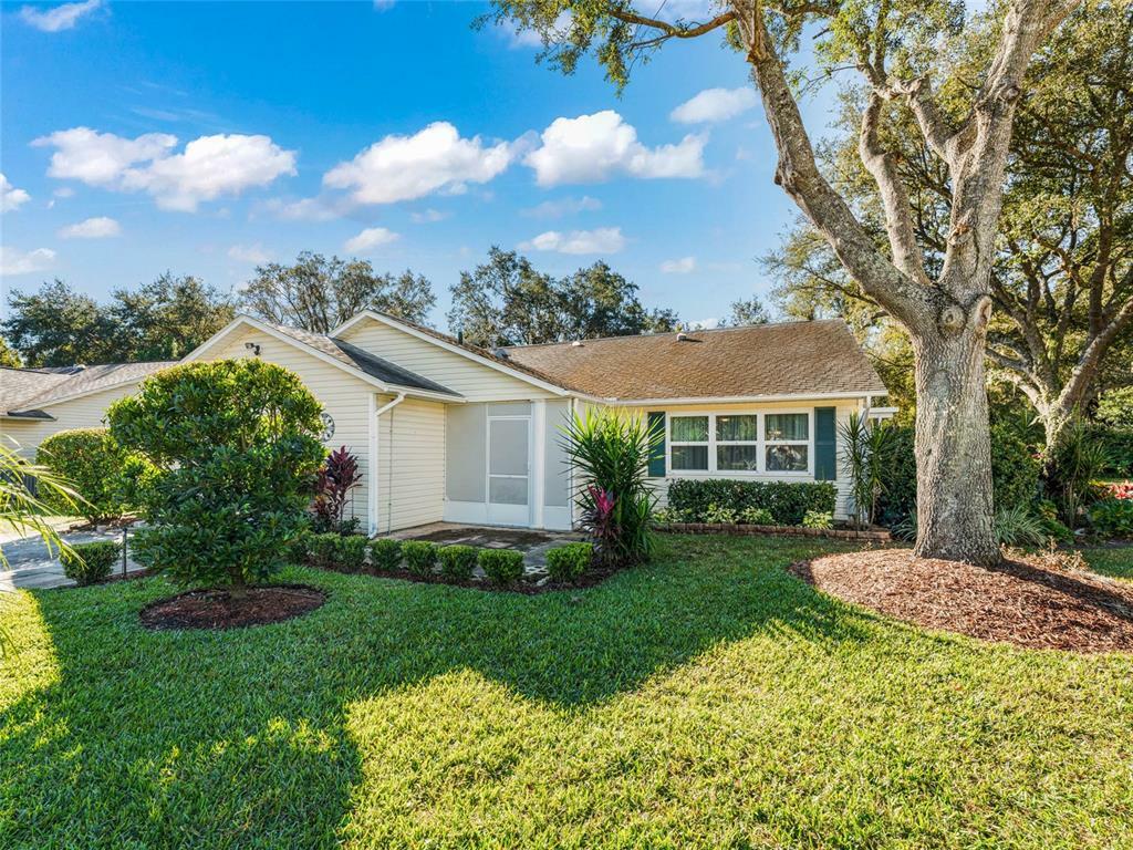 Property Photo:  1010 Dundee Circle  FL 34788 