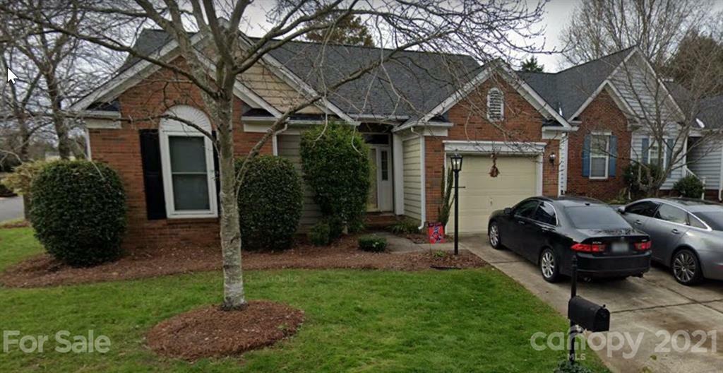 Property Photo: 12112 Kempshott Court NC 28273