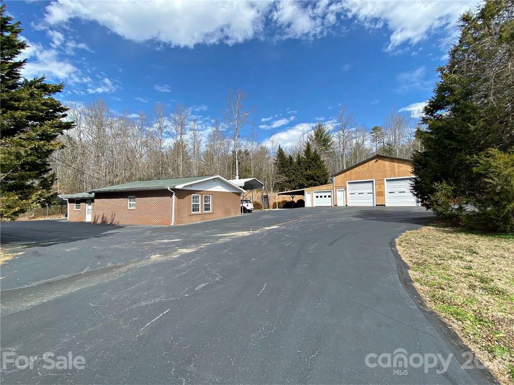 Property Photo:  2728 Pax Hill Road  NC 28655 