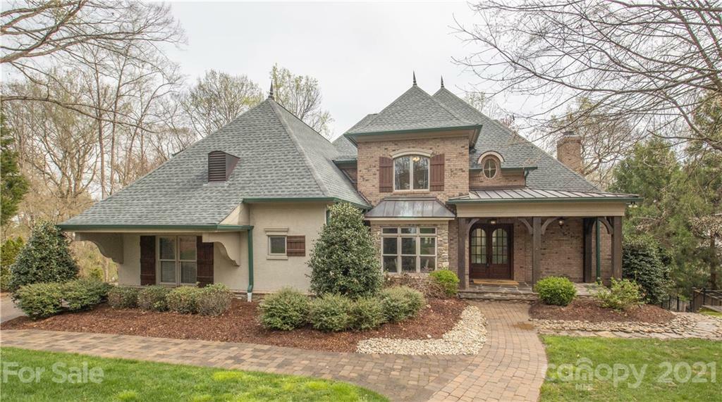 Property Photo: 8600 Highgrove Street NC 28277