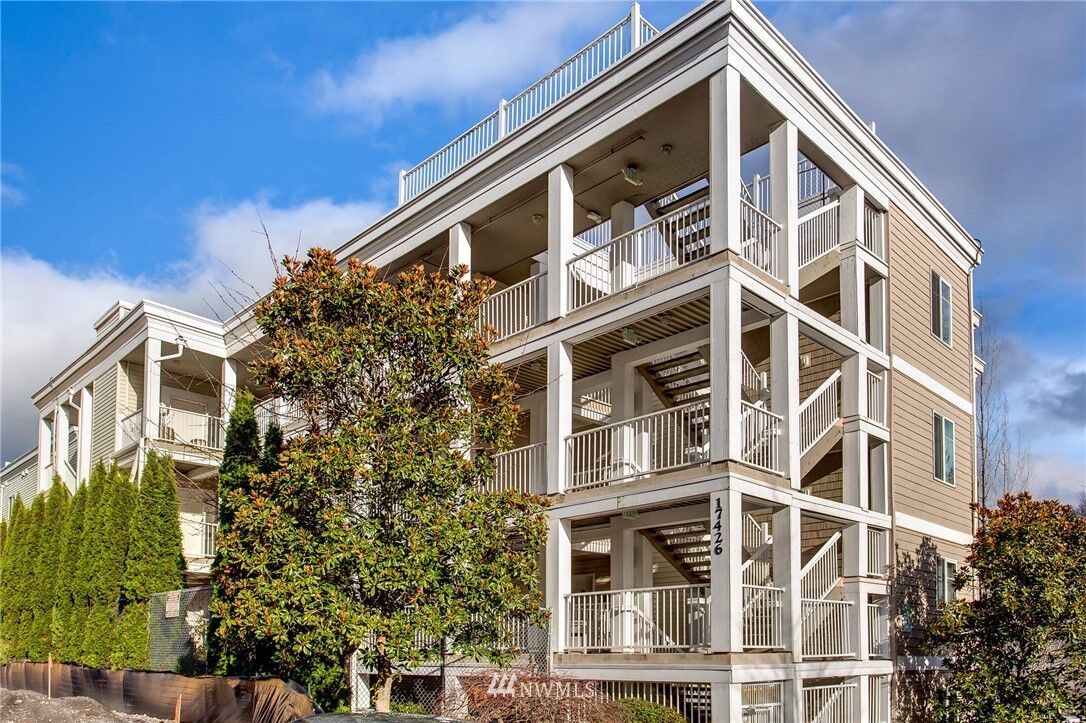 Property Photo:  17426 Bothell Way NE A203  WA 98011 