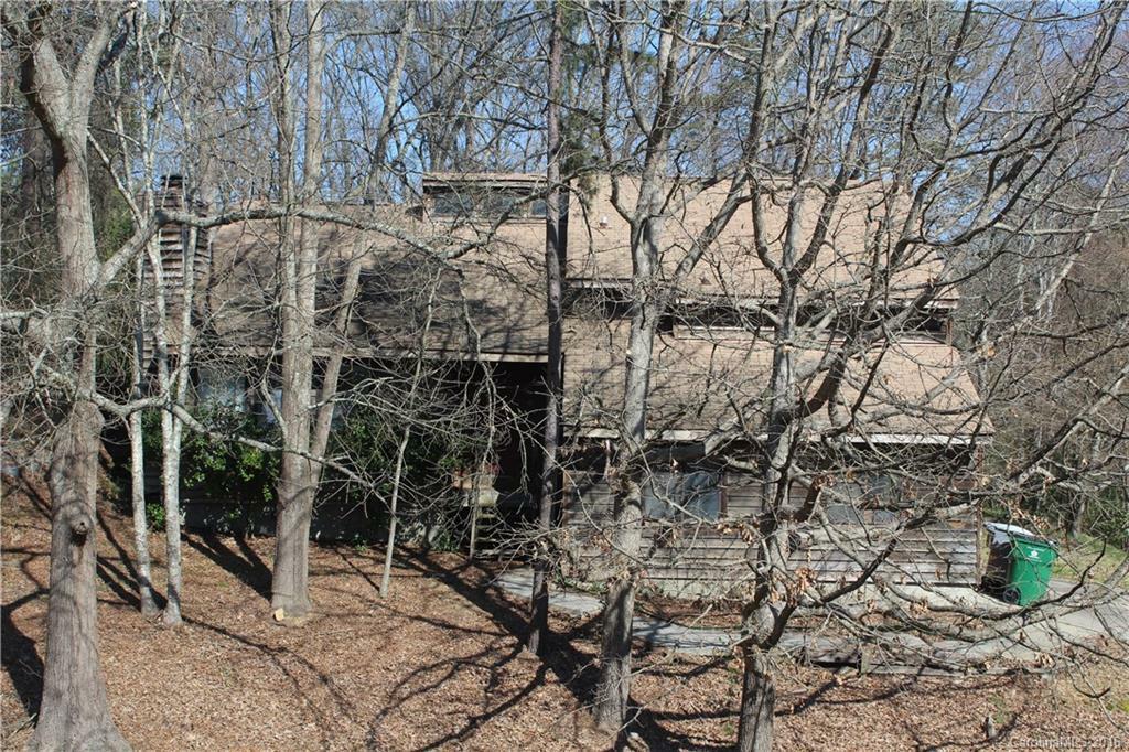 Property Photo:  7801 Briardale Drive  NC 28212 