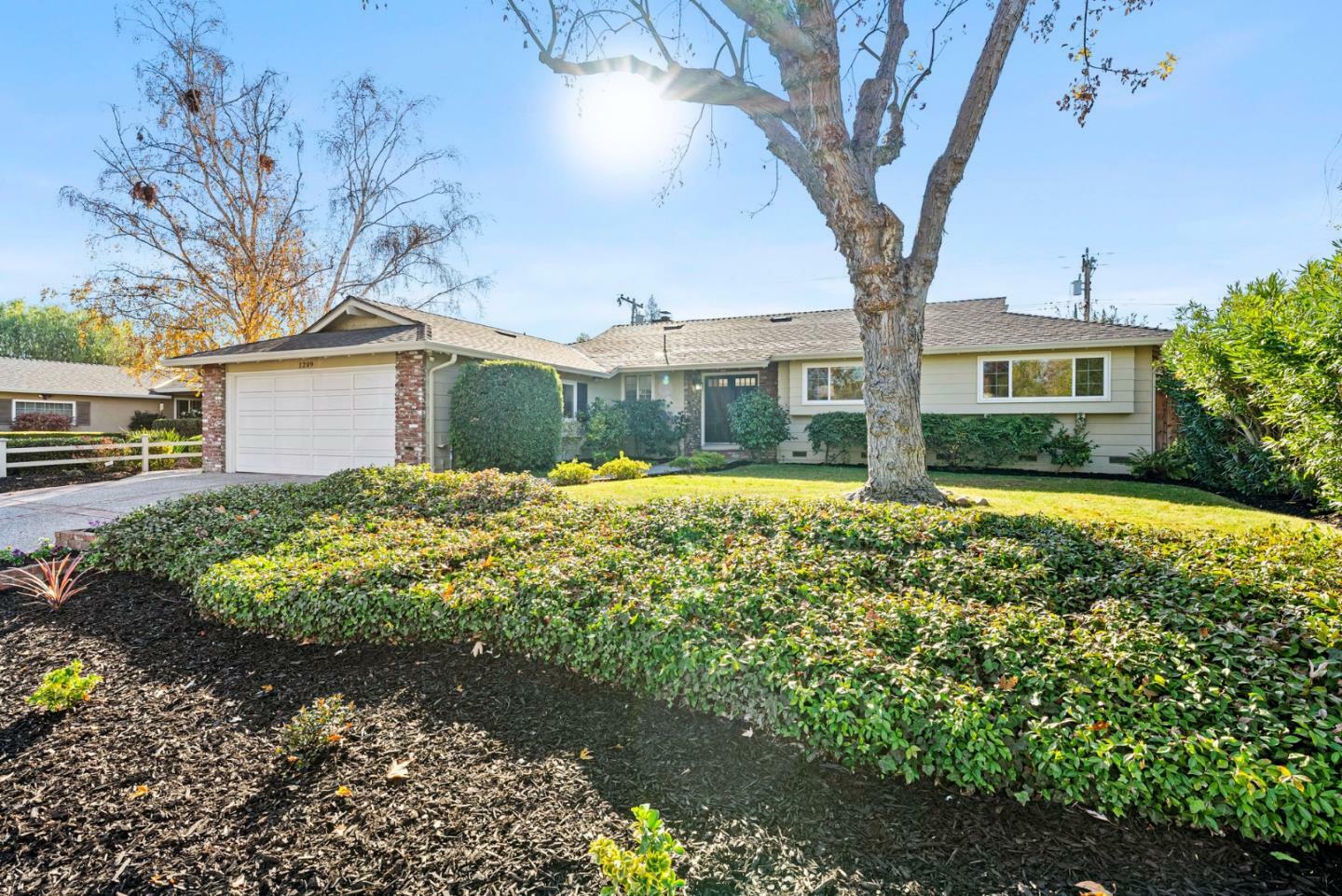 1209 Wasatch Drive  Mountain View CA 94040 photo