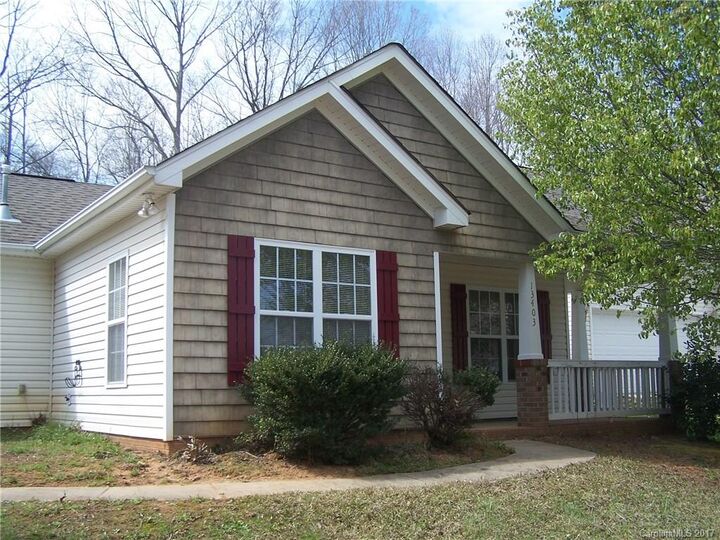 13403 Glenwyck Lane  Huntersville NC 28078 photo