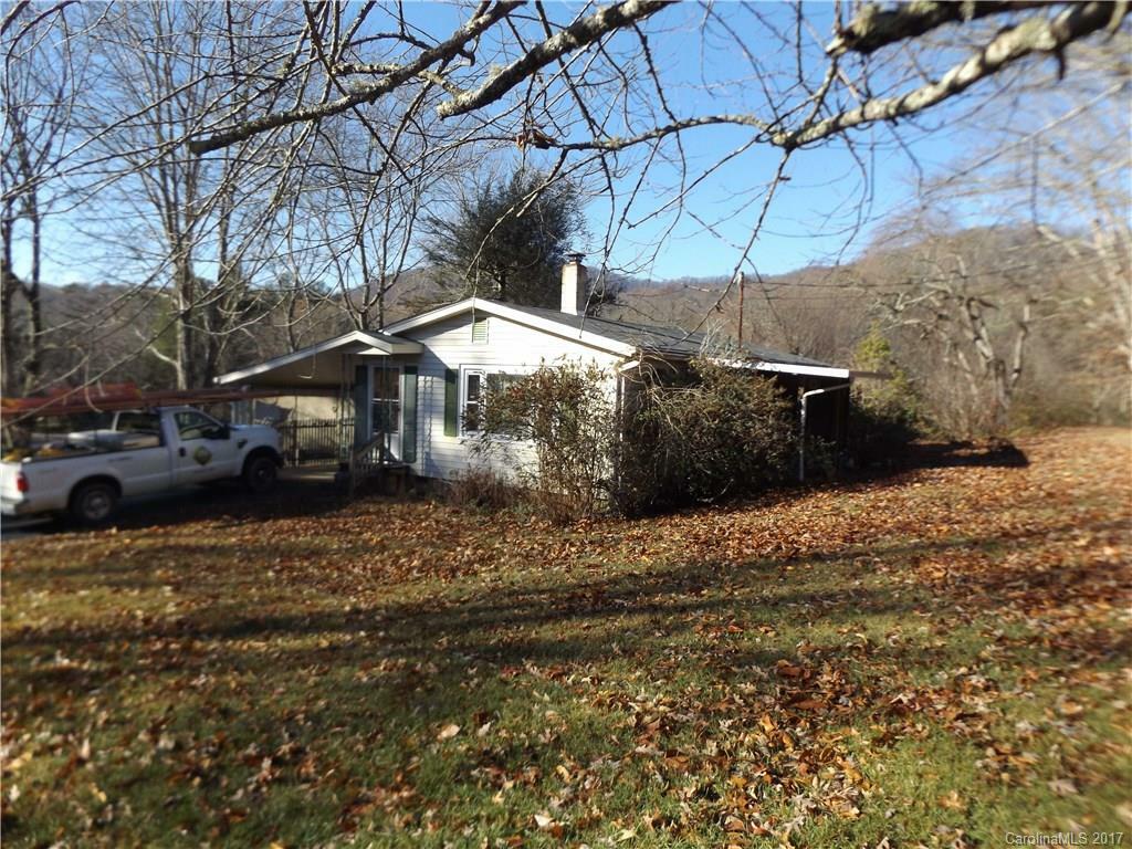 Property Photo:  646 Pole Creasman Road  NC 28806 