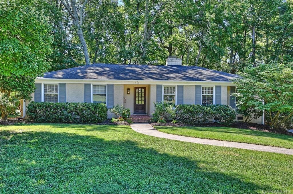 Property Photo: 322 Scofield Road NC 28209