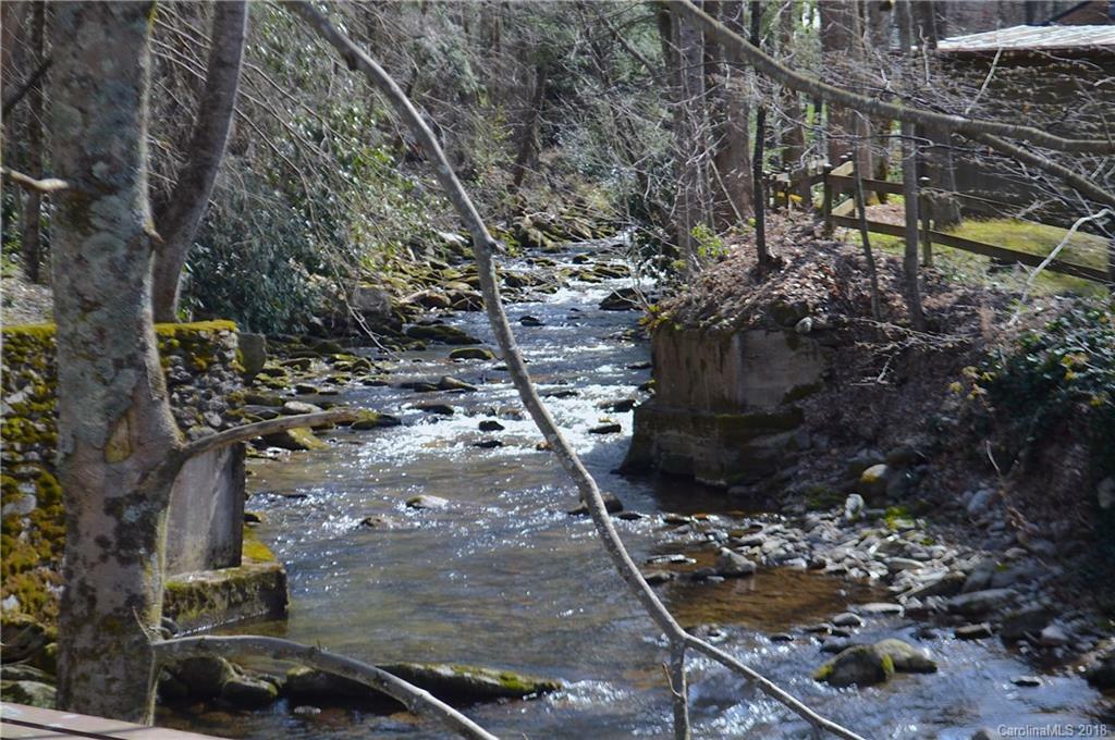 Property Photo: 3 Caldwell Drive 3 NC 28751