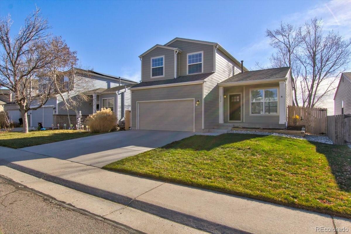 Property Photo: 2928 S Deframe Way CO 80228