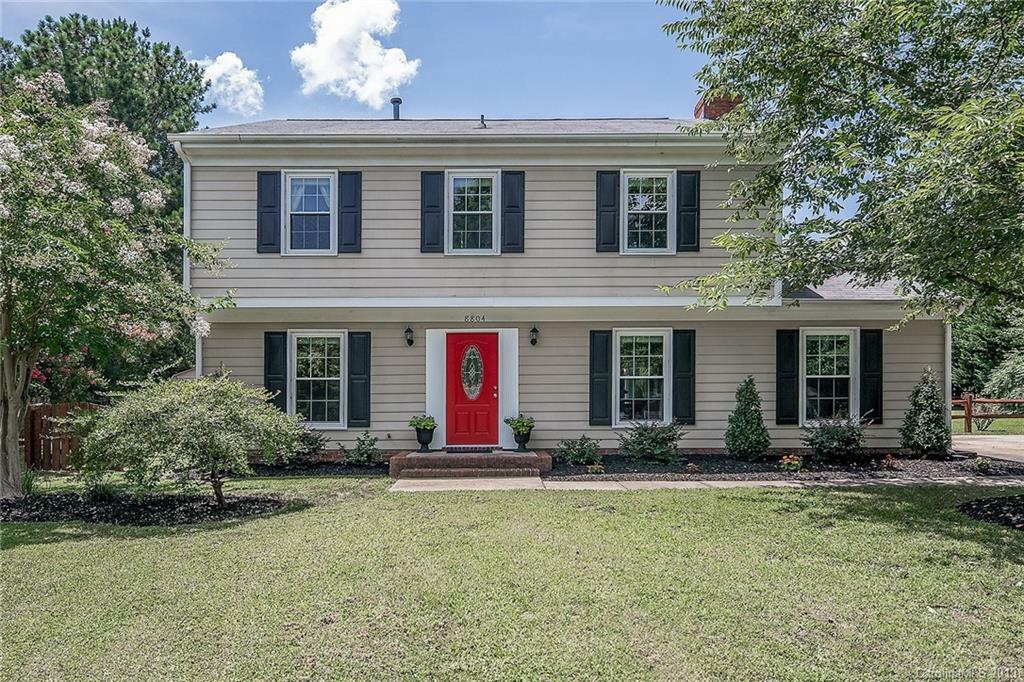 Property Photo:  8804 Gamesford Drive  NC 28277 