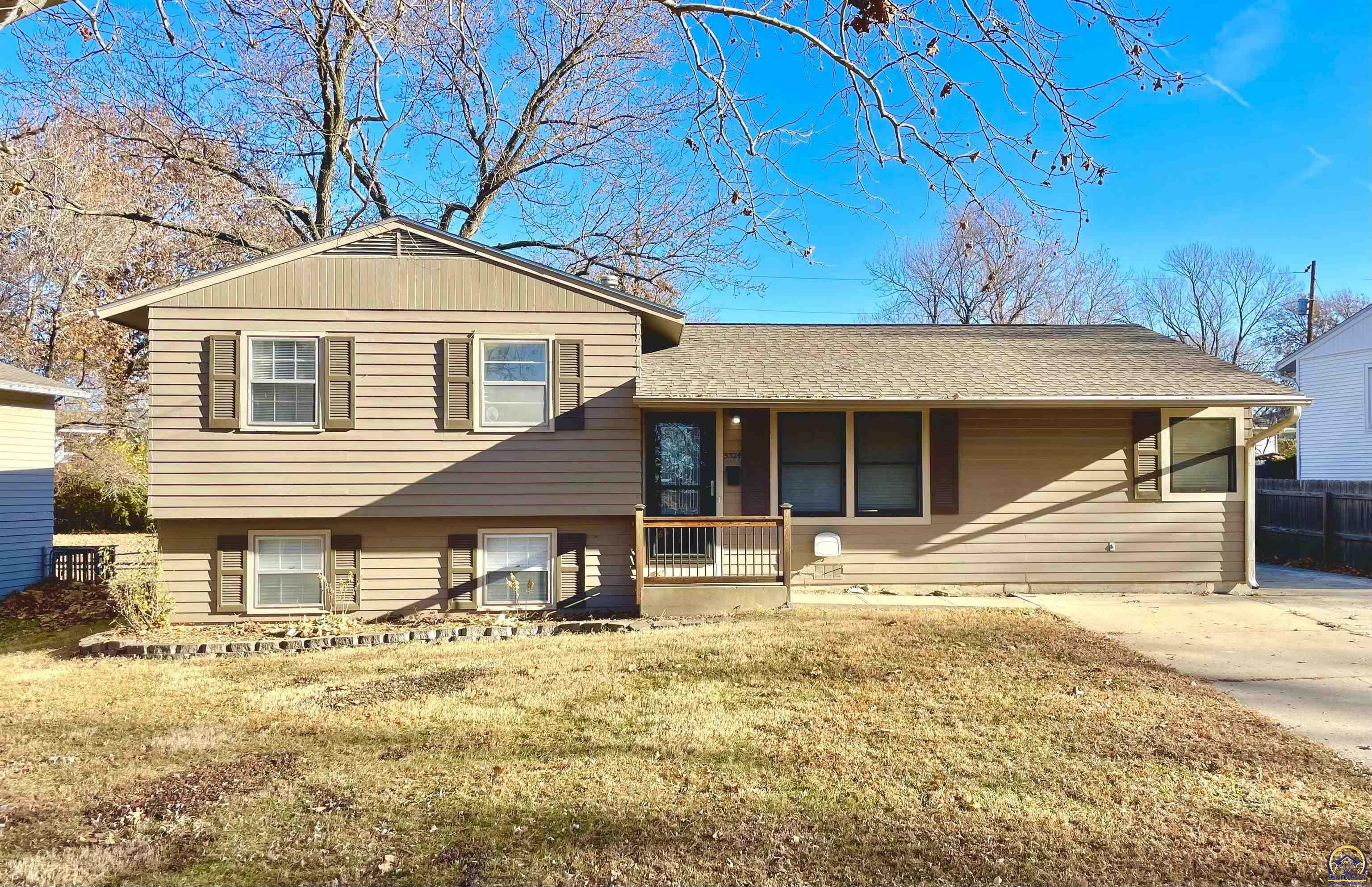 5324 SW 32nd Ter  Topeka KS 66614 photo