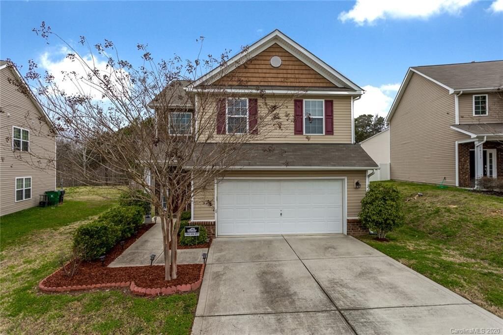 Property Photo: 10313 Caldwell Forest Drive NC 28213