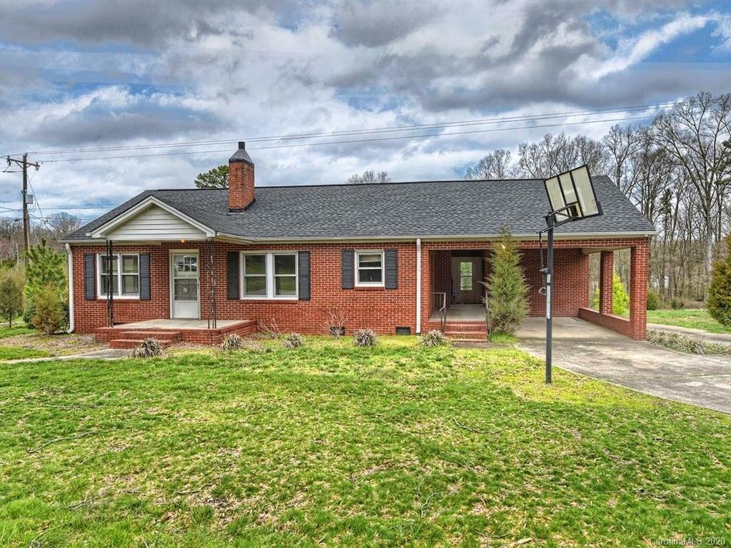 Property Photo: 415 Highway 218 Highway NC 28110