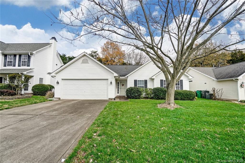 Property Photo: 12435 Poplar Forest Drive NC 28278