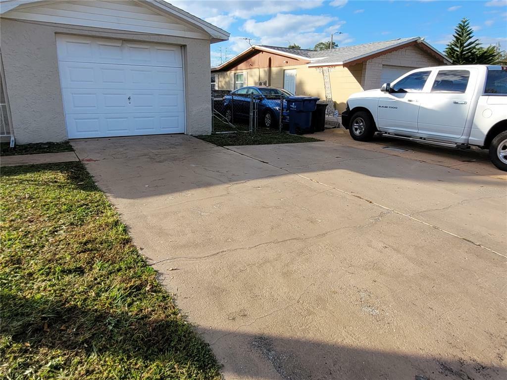 Property Photo: 3028 Fairmount Drive FL 34691