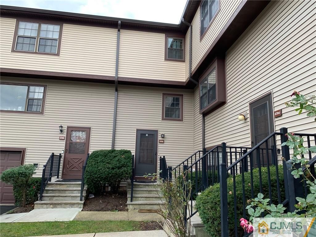 Property Photo: 6703 Victoria Court NJ 08817