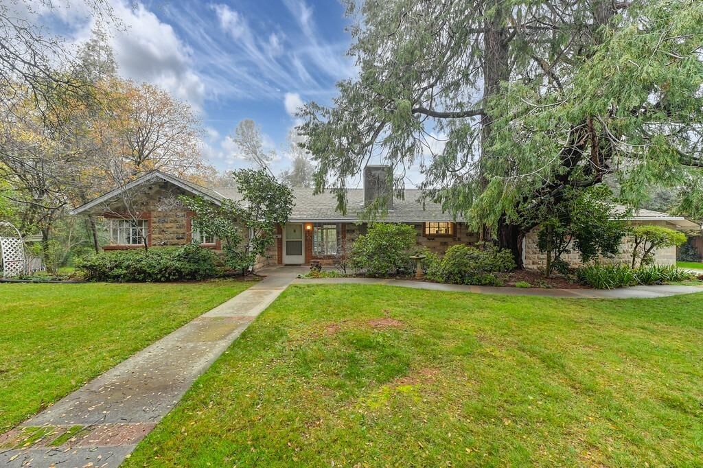 Property Photo: 241 Greenfield Avenue CA 95603