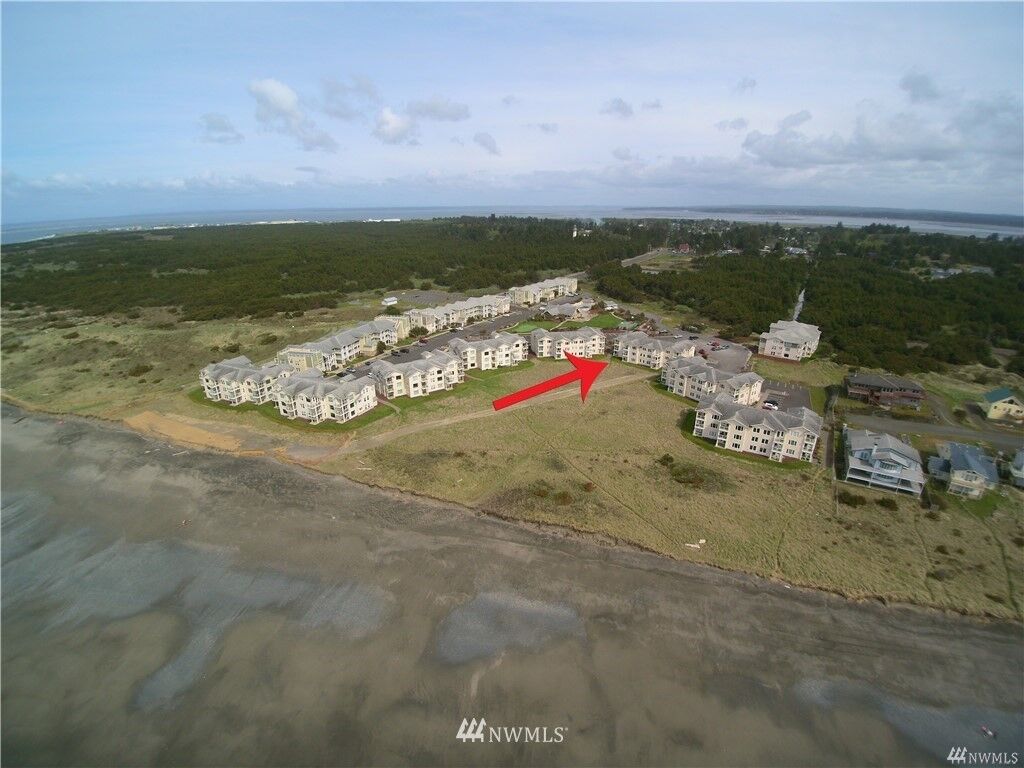 Property Photo: 1600 W Ocean Avenue 314 WA 98595