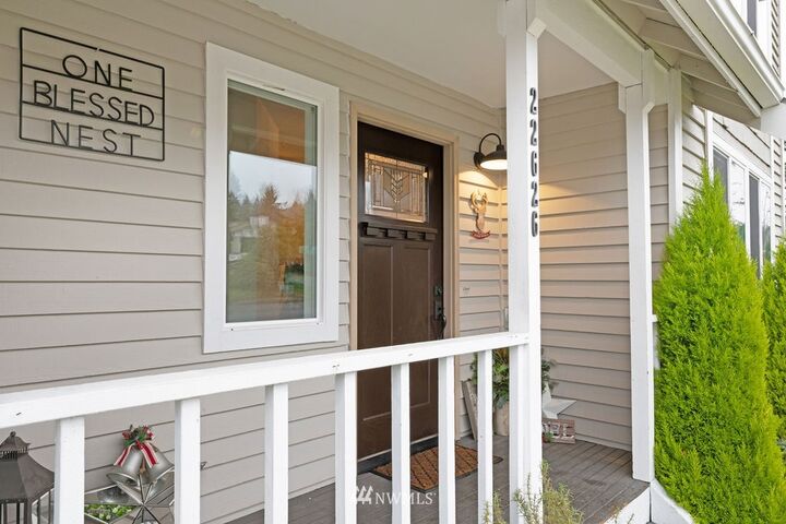Property Photo:  22626 13th Place W  WA 98021 