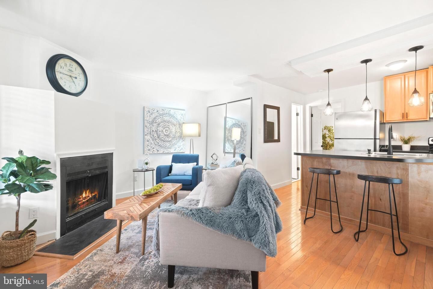 Property Photo: 2119 N Street NW 4 DC 20037
