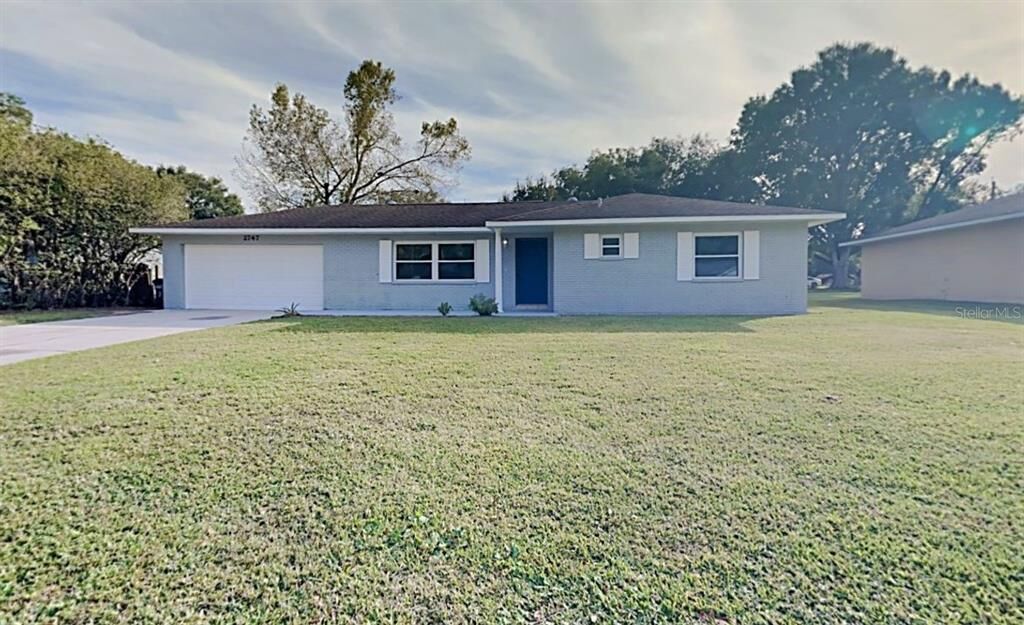 Property Photo:  2747 Gale Rose Drive  FL 33805 