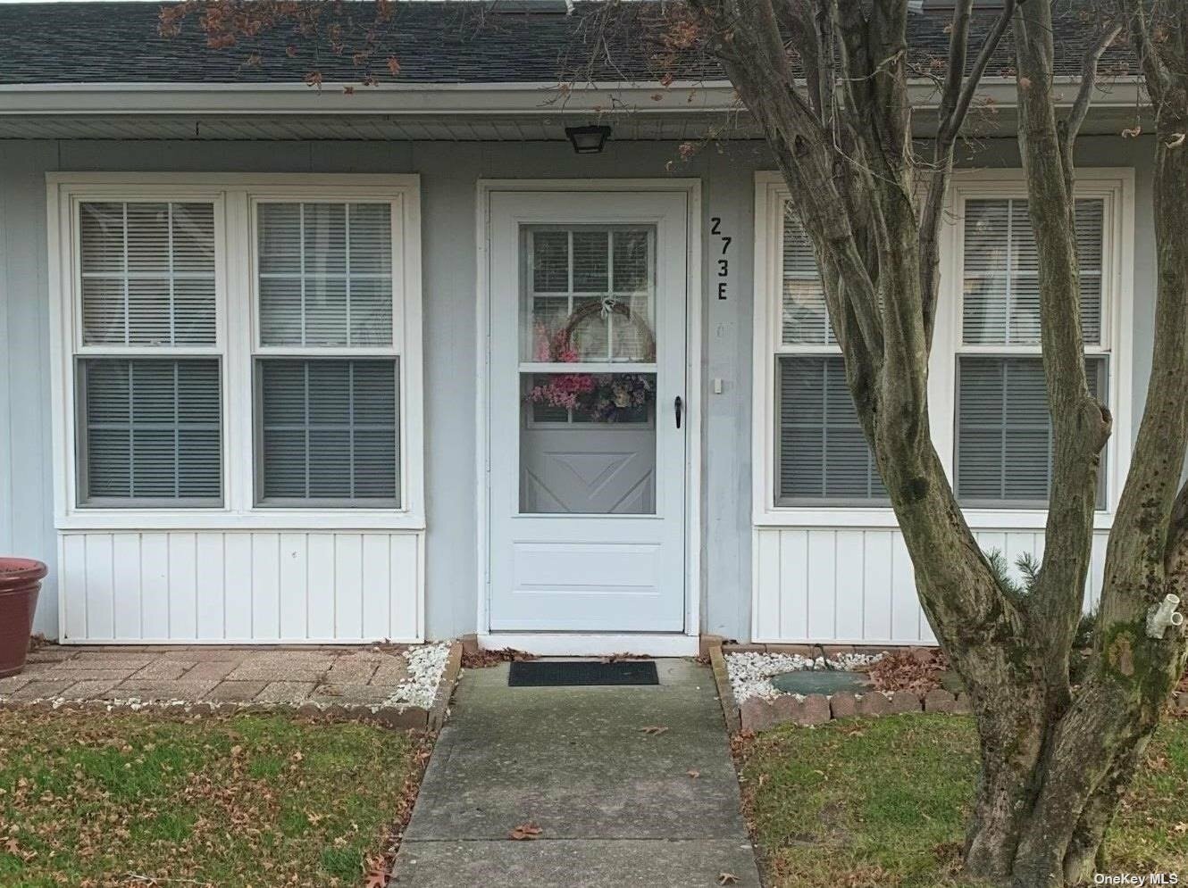 Property Photo: 273 E Berwick Court E NY 11961