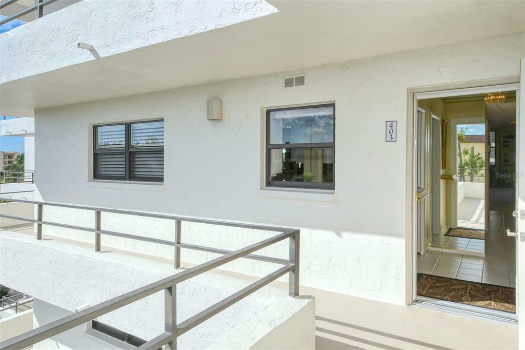 Property Photo:  8735 Midnight Pass Road 403B  FL 34242 