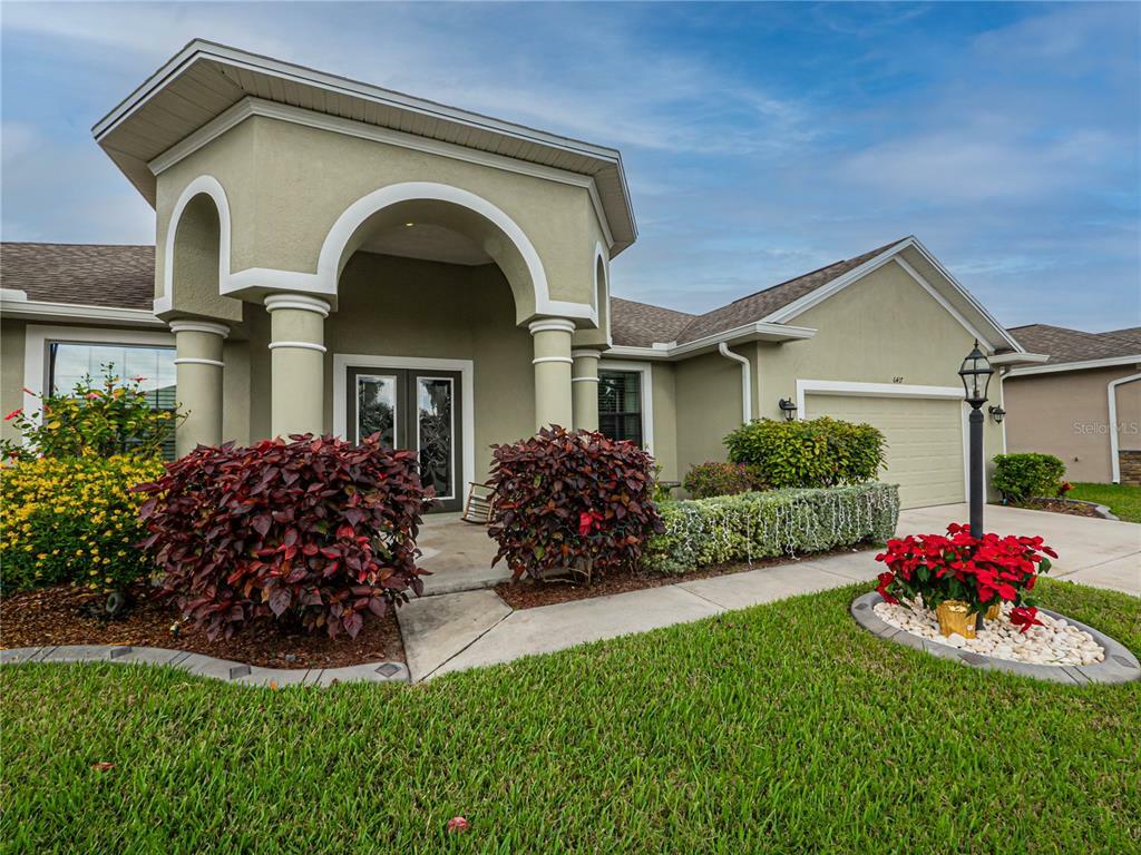 Property Photo:  6417 Royal Preserve Drive  FL 33813 