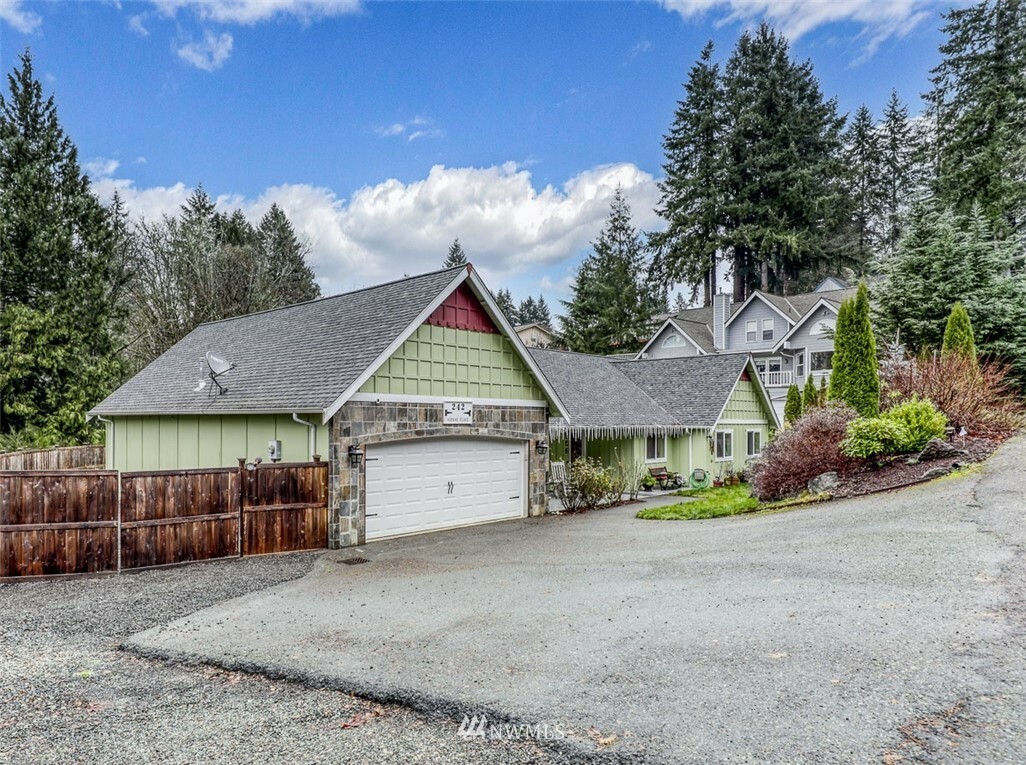 Property Photo:  242 NW Solnae Place  WA 98311 