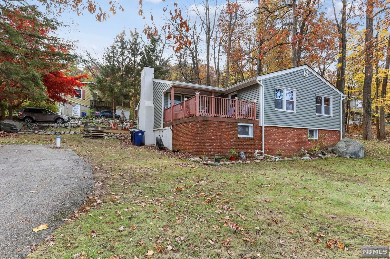 Property Photo: 8 South Lakeview Drive NJ 07419