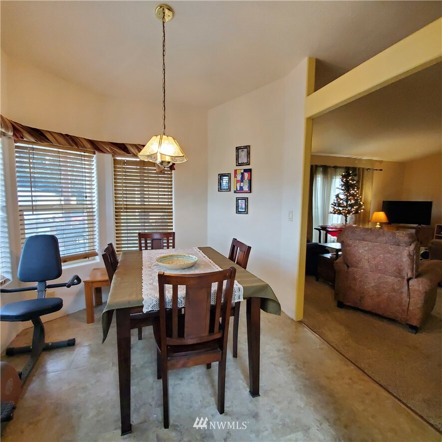 Property Photo: 196 Jacobson Road 49 WA 98612