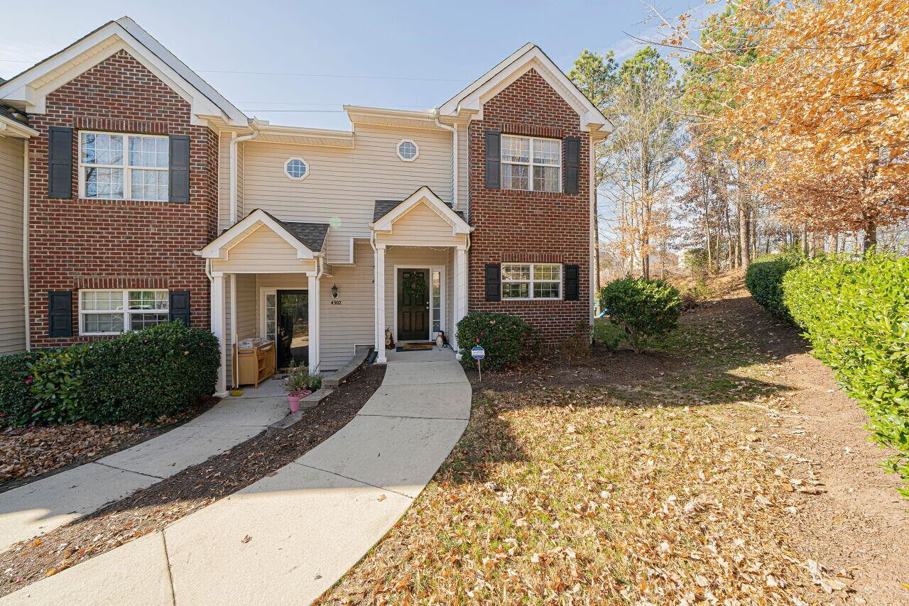 Property Photo: 4500 Centrebrook Circle NC 27616