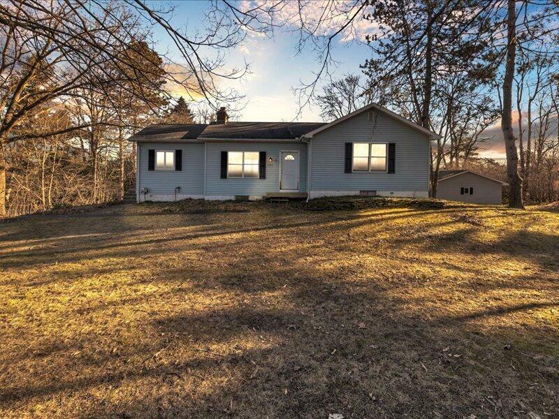 Property Photo:  2525 Robinson Road  MI 49203 