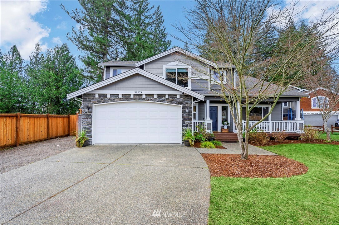 Property Photo:  31274 Rosewood Dr  WA 98294 