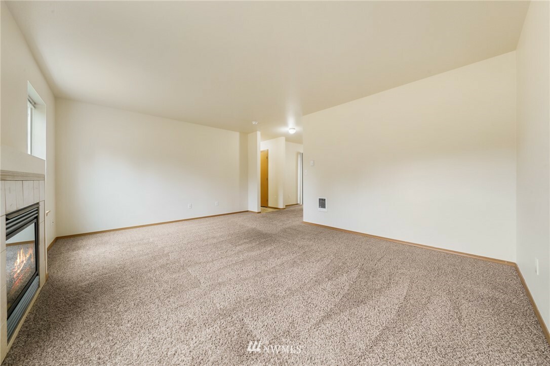 Property Photo: 14818 36th Avenue Ct E 2 WA 98446