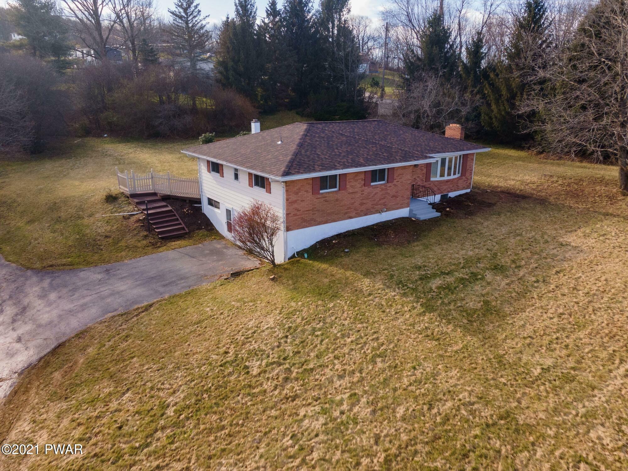 Property Photo:  201 Terrace Heights  PA 18431 