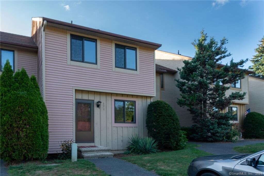 Property Photo:  171 Greenwoods Lane 171  CT 06088 