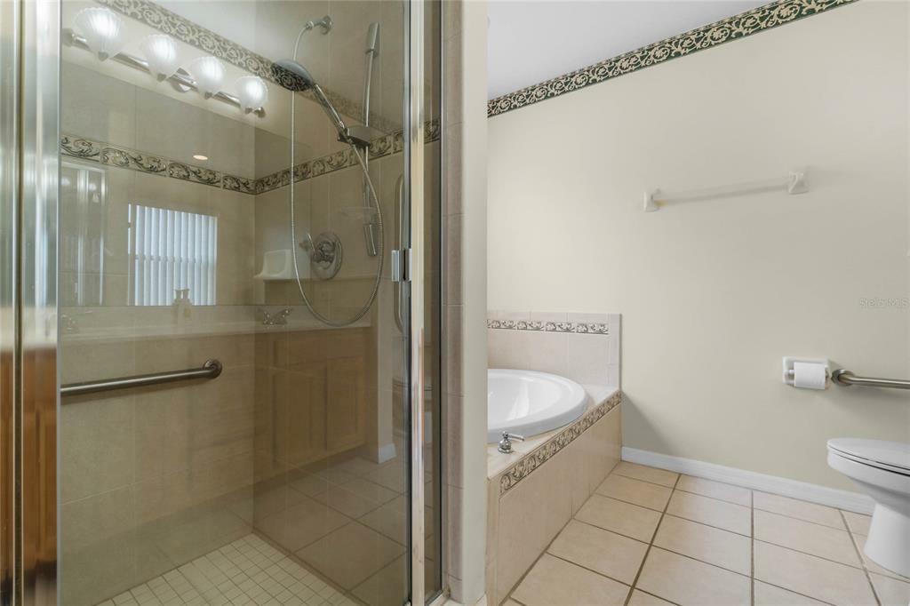 Property Photo:  5148 Aurora Drive  FL 34748 