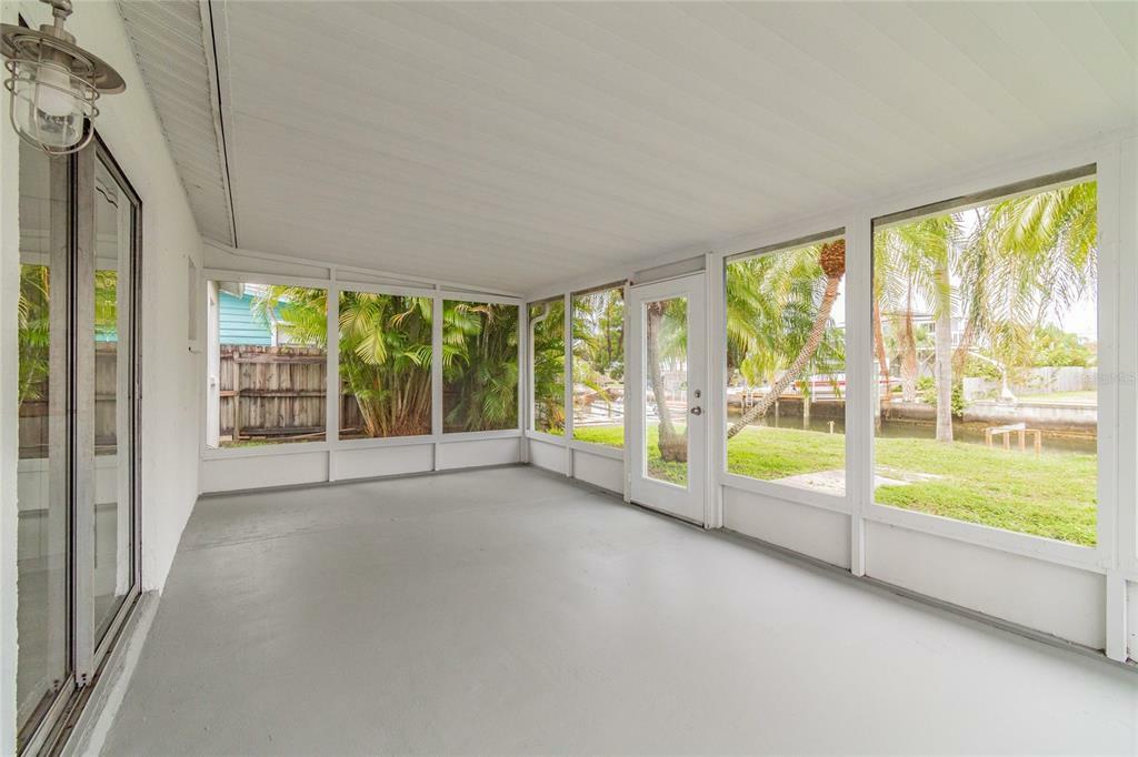 Property Photo:  7101 Mc Cray Drive  FL 34667 