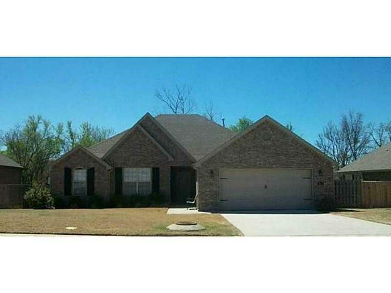 Property Photo:  3501 SW Briar Creek Avenue  AR 72712 